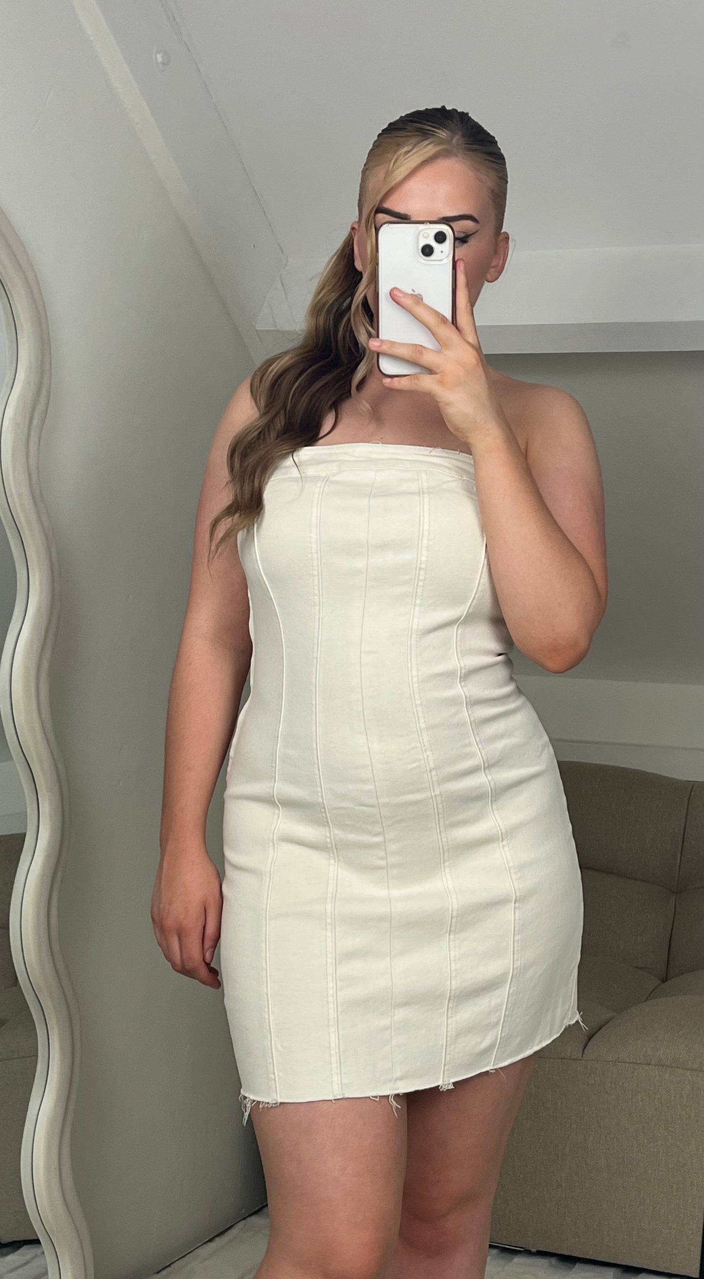 LEA DRESS (CREME)